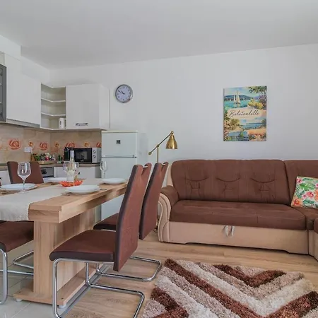 Lelle Relax Lelle W Ac & Terrace By Nw * Balatonlelle