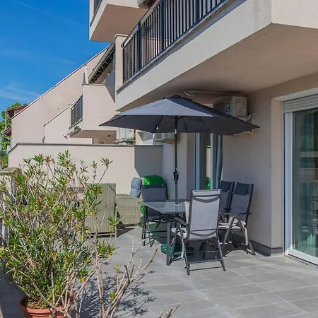 Lelle Relax Lelle W Ac & Terrace By Nw Balatonlelle