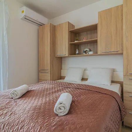 Lelle Relax Lelle W Ac & Terrace By Nw Balatonlelle